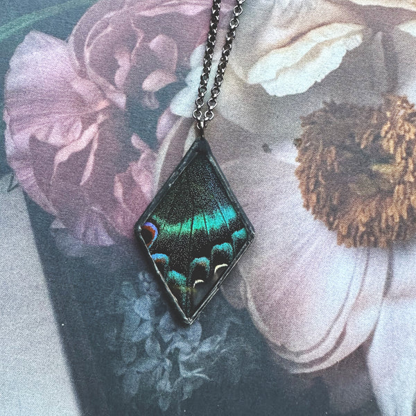 Peacock Swallowtail Medium Diamond