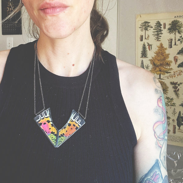 *New* Rainbow Sunset Moth Vexed Chevron