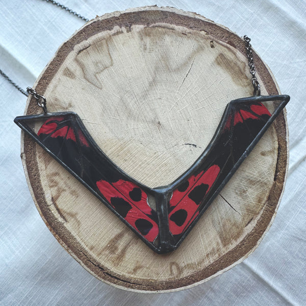 Papilio Rumanzovia Chevron Pendant