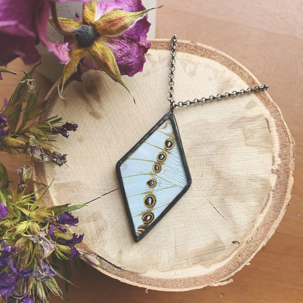 White Morpho Diamond